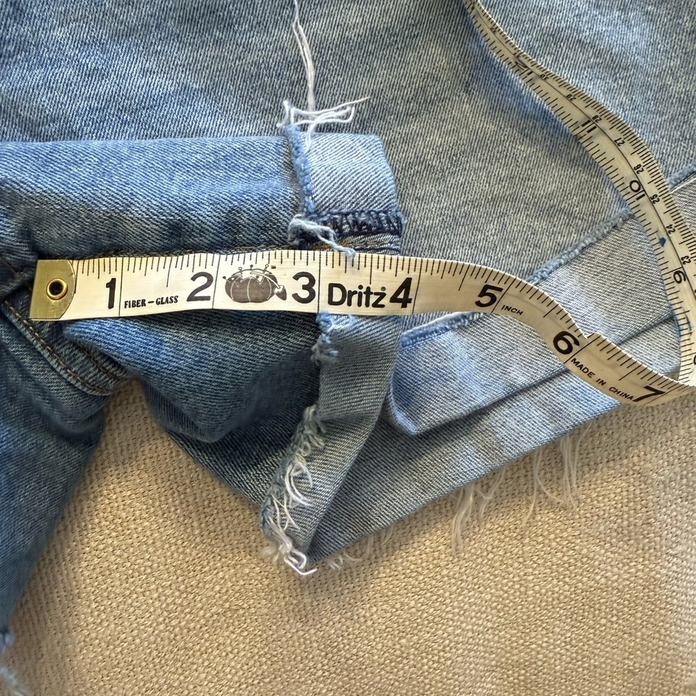 Kut from the Kloth high waist Jane Denim Blue Jean Shorts - Picture 6 of 6